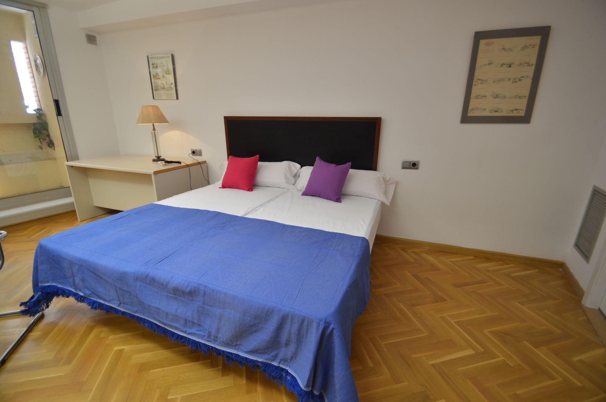 Tarragonasuites - El Arquitecto Apartamento *